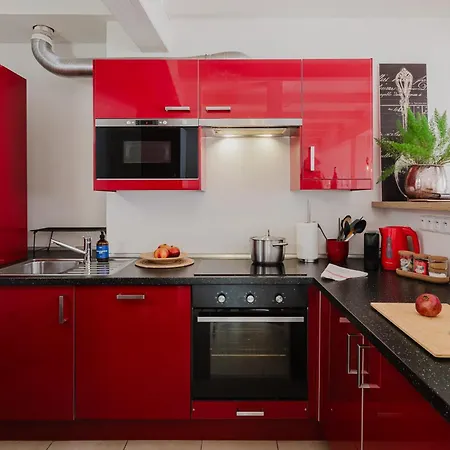 Days - Attic Maisonette With Netflix And Workspace In New Town * براغ